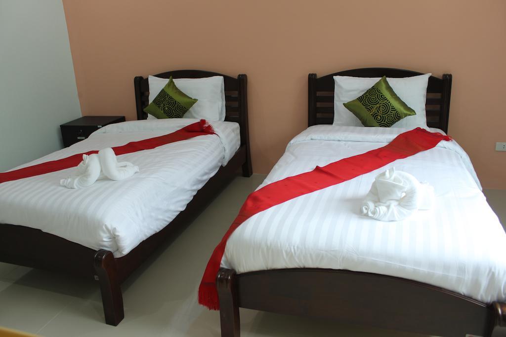 Maehaad Guesthouse Mae Haad Phòng bức ảnh